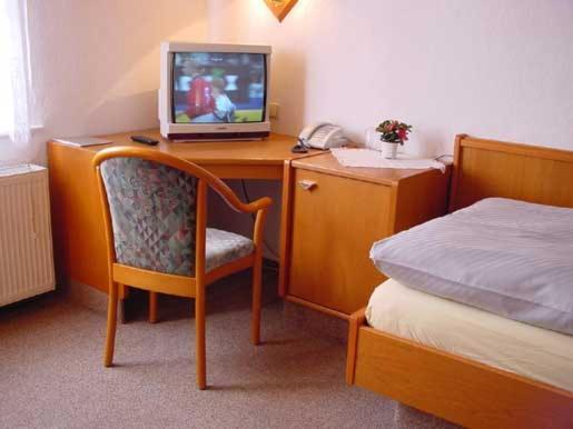 Pension Cafe Suzette Гота Экстерьер фото