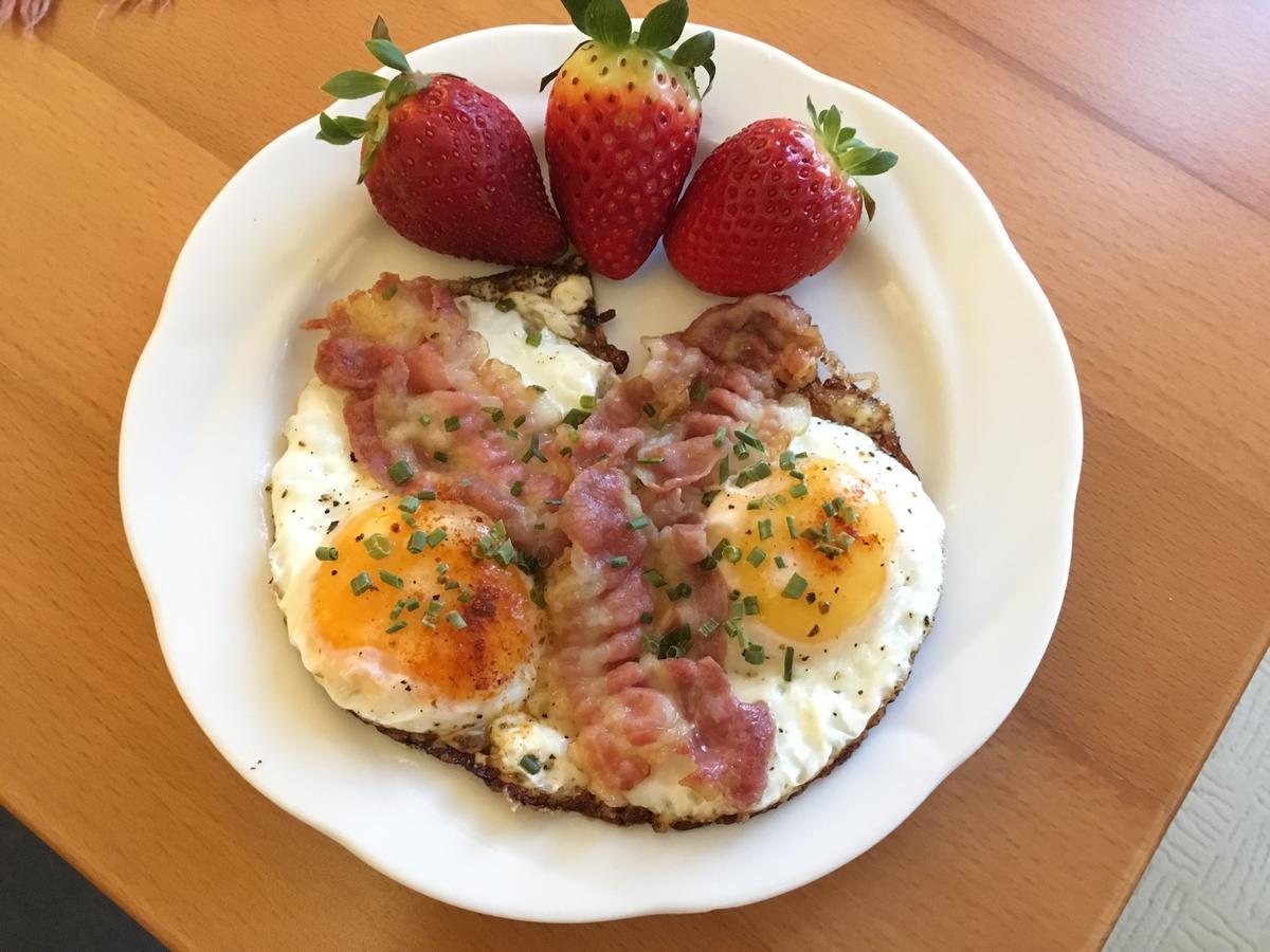 Pension Cafe Suzette Гота Экстерьер фото